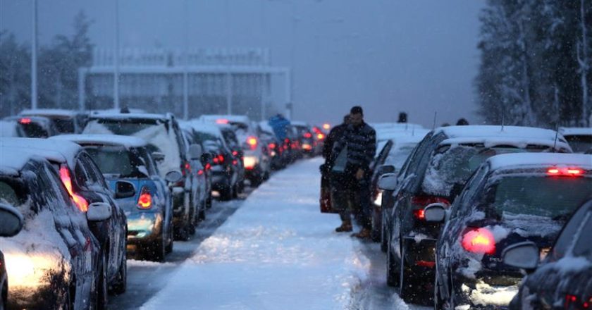 Κακοκαιρία «Μπάρμπαρα»: Έντονα φαινόμενα τις επόμενες ώρες στην Αττική