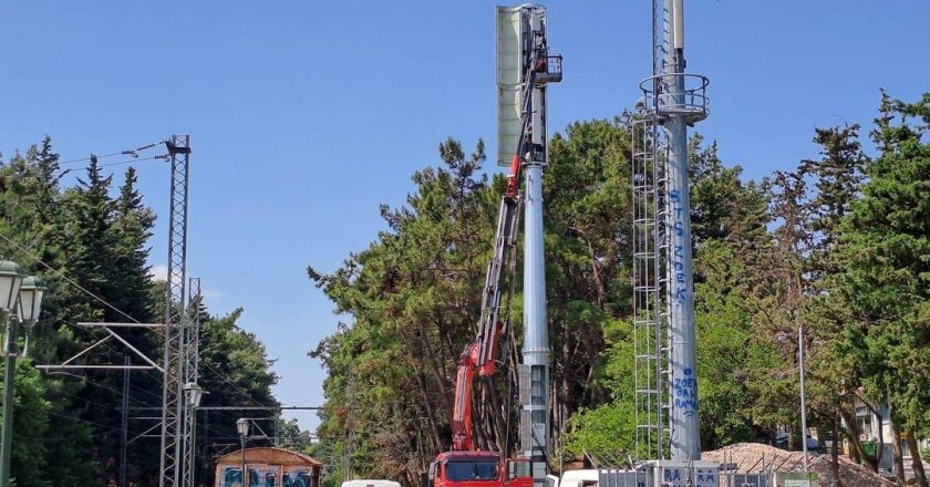 Έκθετη η Δημοτική Αρχή για την εγκατάσταση κεραίας στον Άγιο Στέφανο