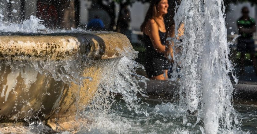 Προ των πυλών νέος καύσωνας από σήμερα