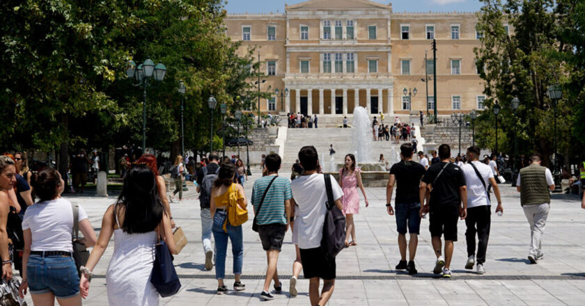 Δημογραφικό: Μειωμένος ο αριθμός των γεννήσεων στην Ελλάδα